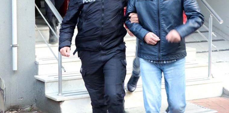 Konya’da inşaatın iskele demirlerini çalan zanlı tutuklandı