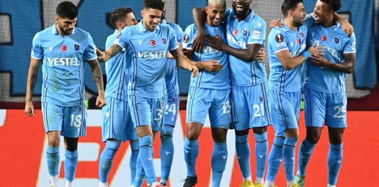 Trabzonspor’da Abdullah Avcı 2 bölge için net takviye istedi!